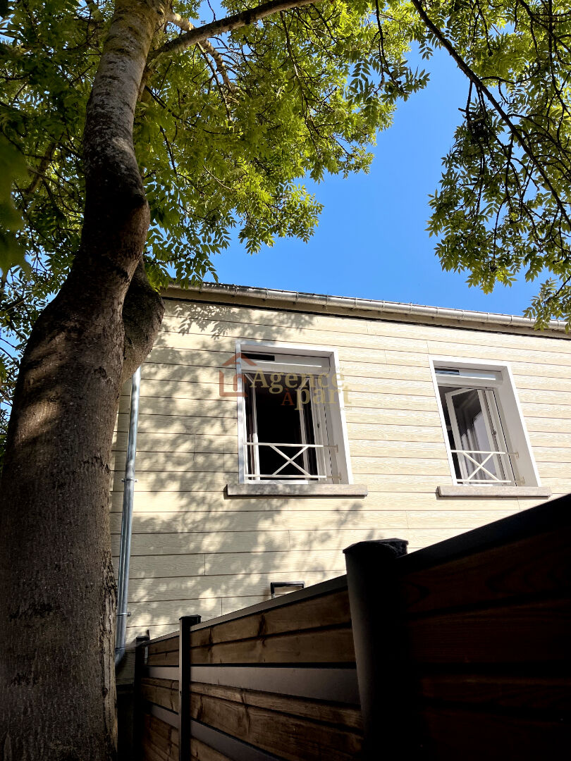 Agence immobilière de AGENCE A PART