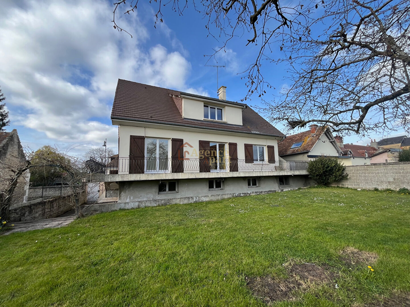 Agence immobilière de AGENCE A PART