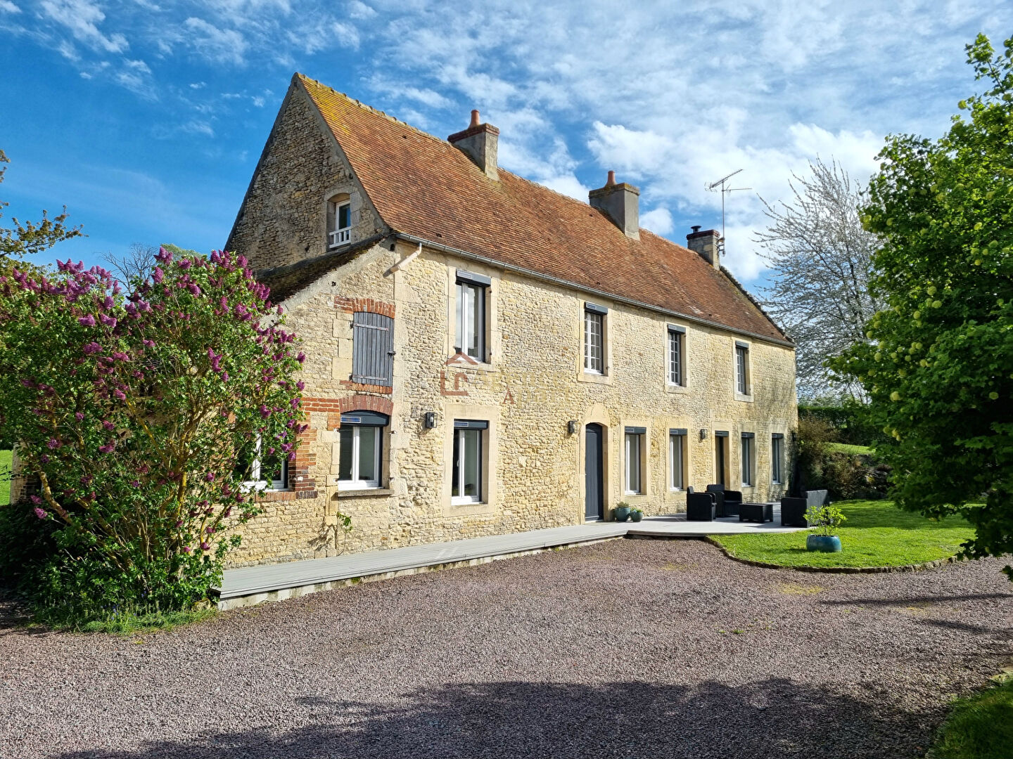 Agence immobilière de AGENCE A PART
