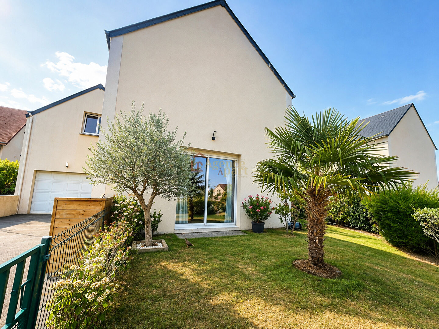 Agence immobilière de AGENCE A PART
