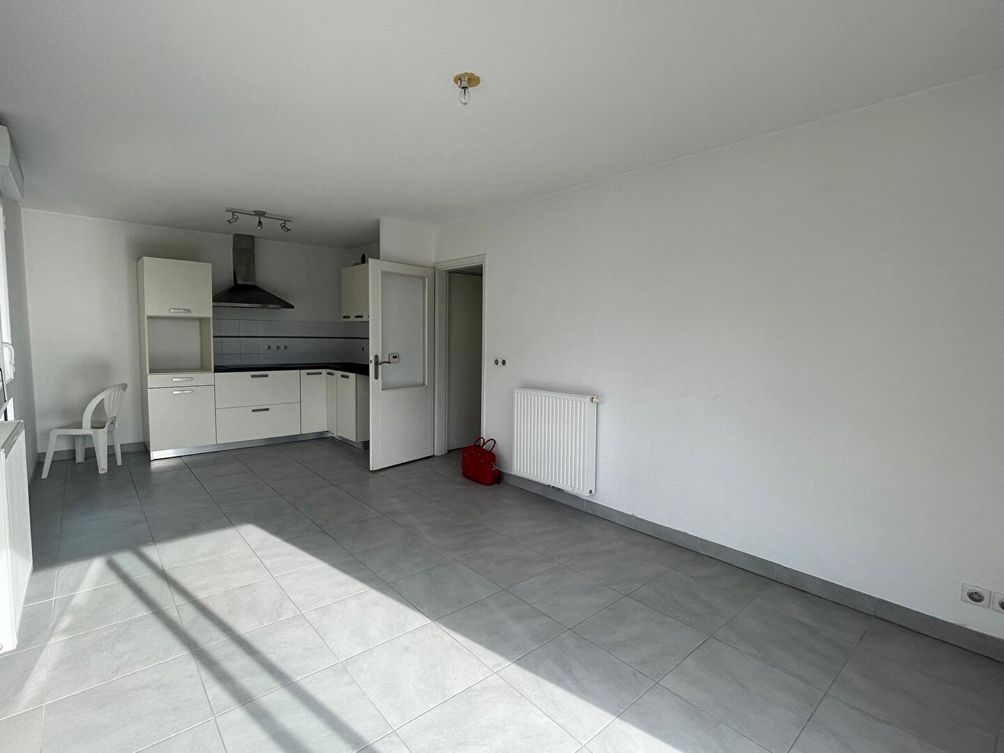 A VENDRE JUVIGNAC T3 60 M2 en dernier Etage dans une Résidence de Standing  avec piscine et Gardien