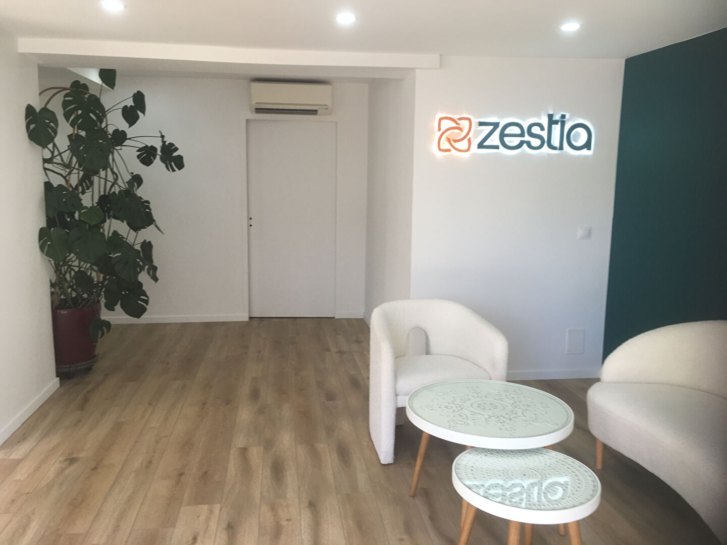 Photo RAMBOUILLET - LOCAL COMMERCIAL - 64 m2 image 5/6