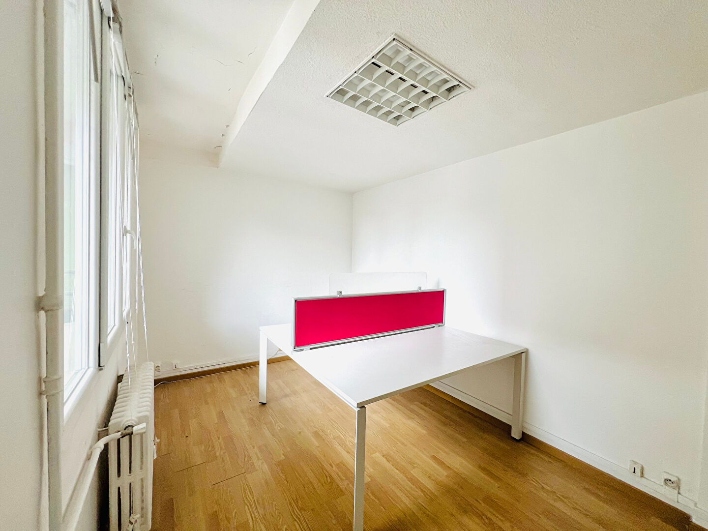 Photo IVRY SUR SEINE - BUREAU / ATELIER - 17,30 m2 image 4/6