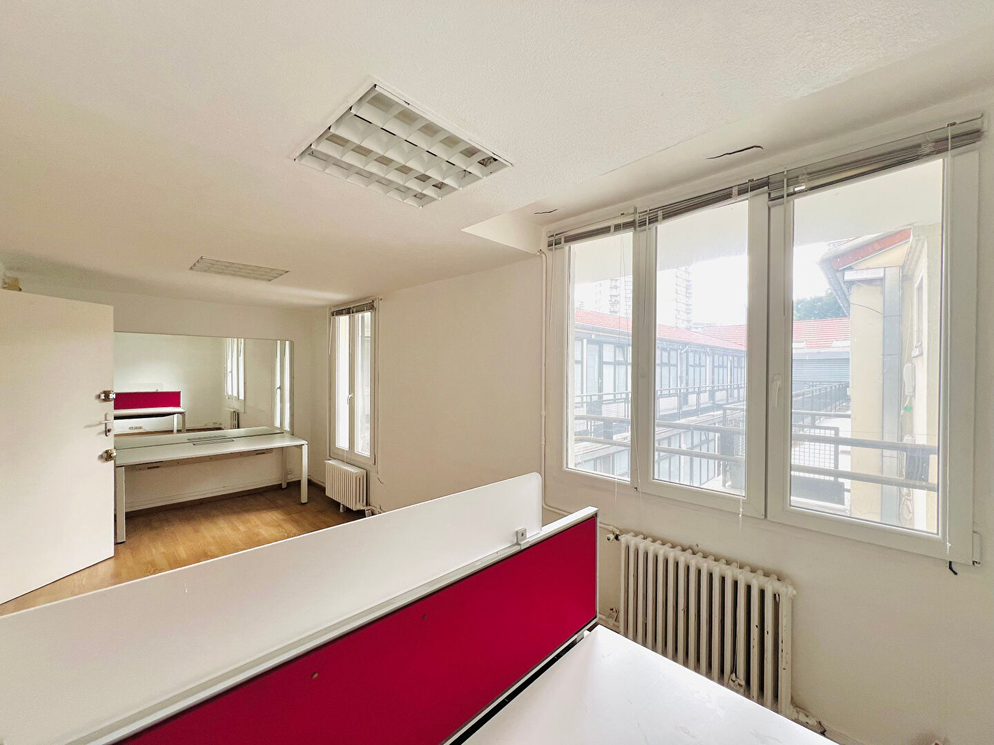 Photo IVRY SUR SEINE - BUREAU / ATELIER - 17,30 m2 image 5/6