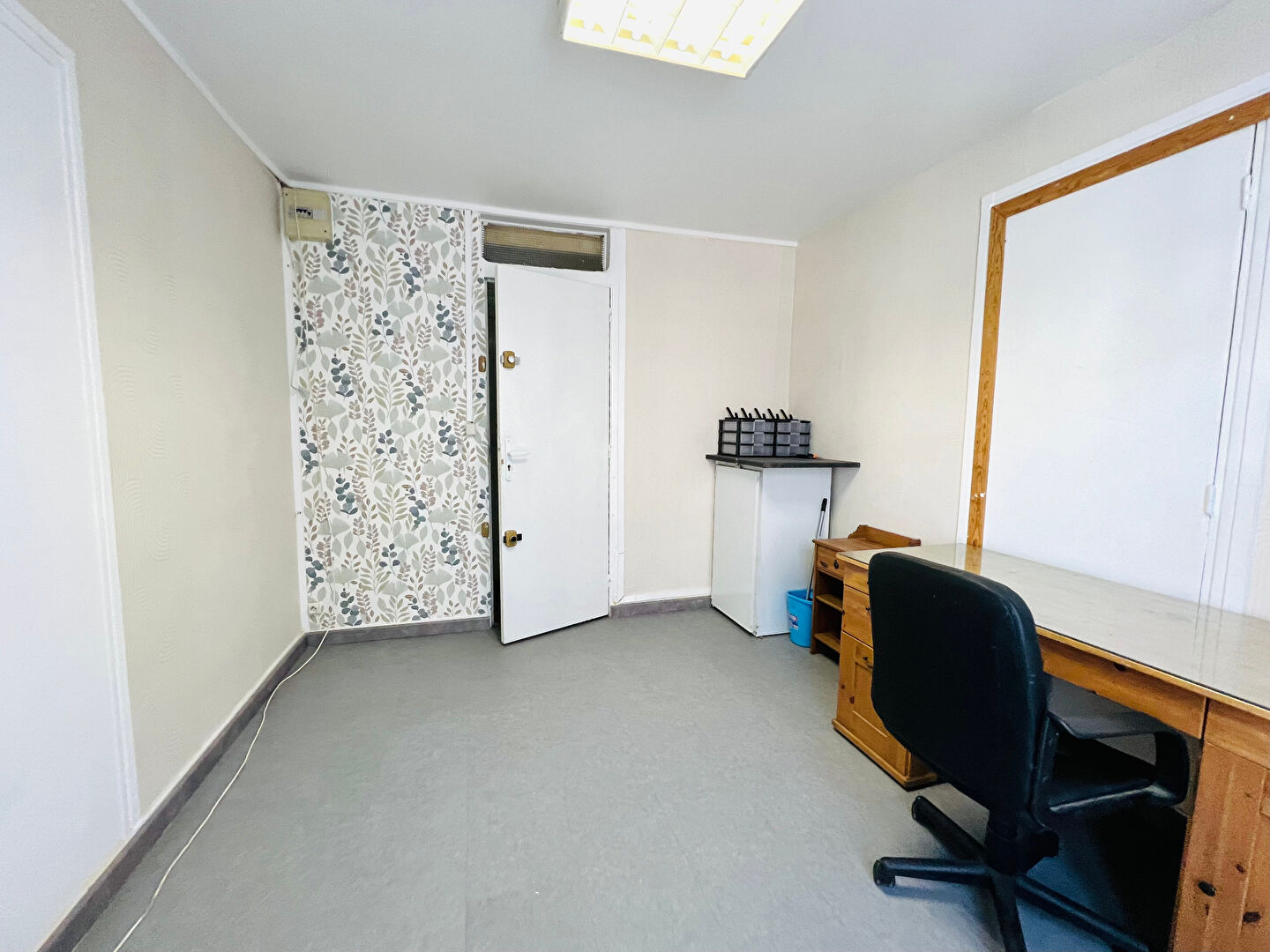 Photo IVRY SUR SEINE - BUREAU - 11,30 m2 image 4/5