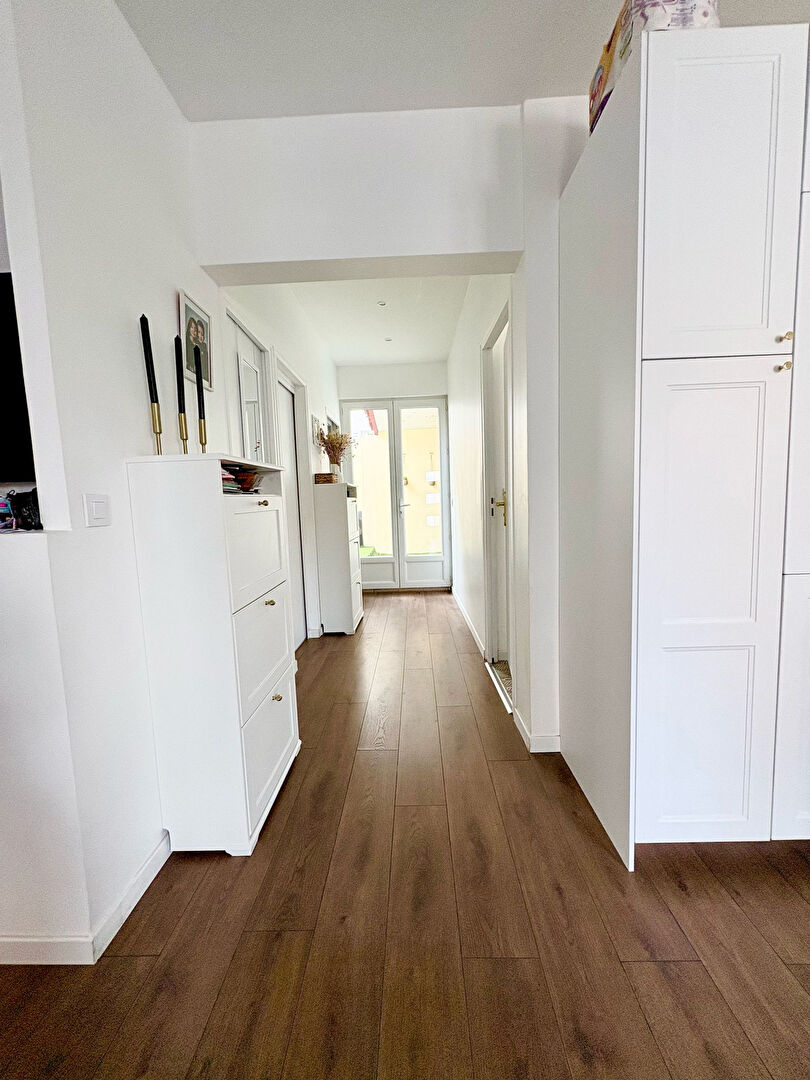 Photo CHATOU - Appartement 4 pièces - 69M2 image 4/6