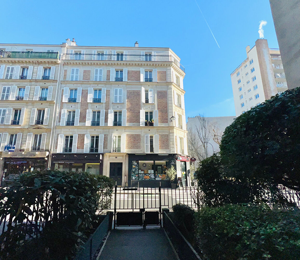 Photo PARIS 14e - STUDIO + CAVE - 21 m² image 3/6