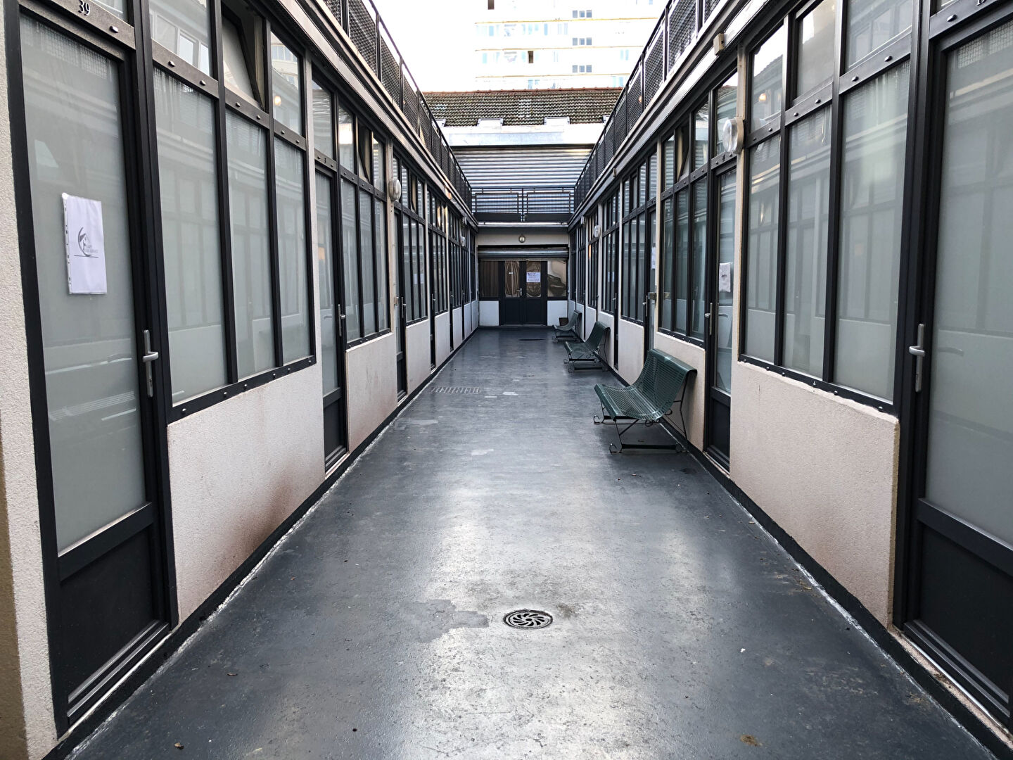 Photo IVRY SUR SEINE -  LOFT/BUREAU PROFESSIONNEL DUPLEX - 250M2 image 6/6