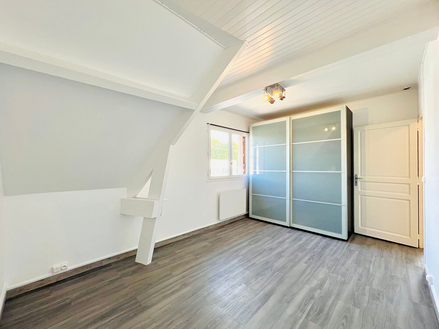 Photo BOBIGNY - BUREAUX D'AVOCAT image 5/6