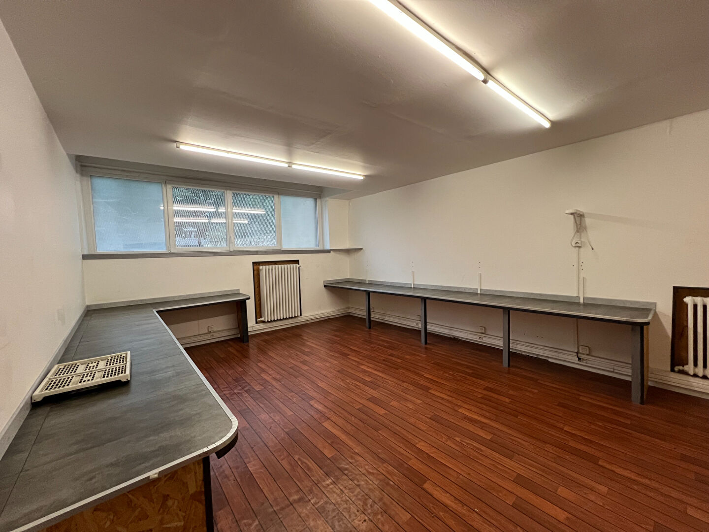 Photo IVRY SUR SEINE - LOFT / ATELIER /BUREAU - 125 m2 image 3/5