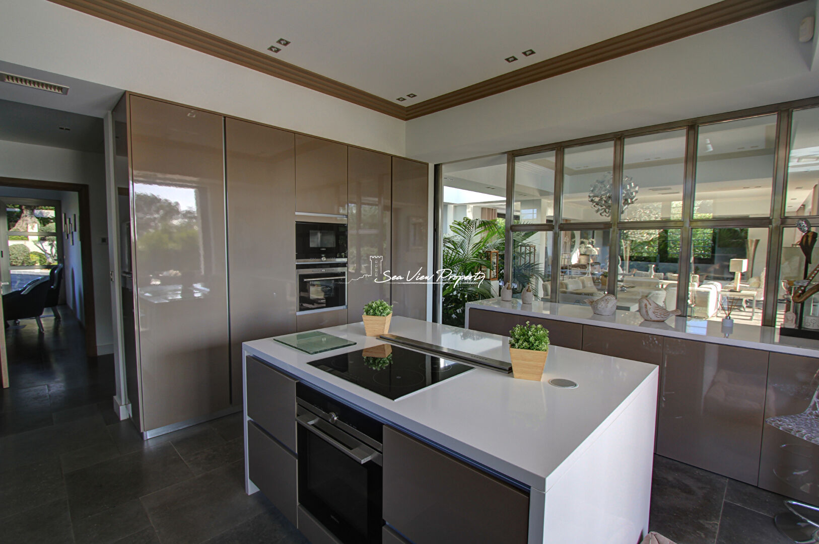 Photo VILLA LUXUEUSE DE PLAIN PIED AVEC 5 PIECES VUE MER, A PIED DES PLAGES DE GRIMAUD image 4/6