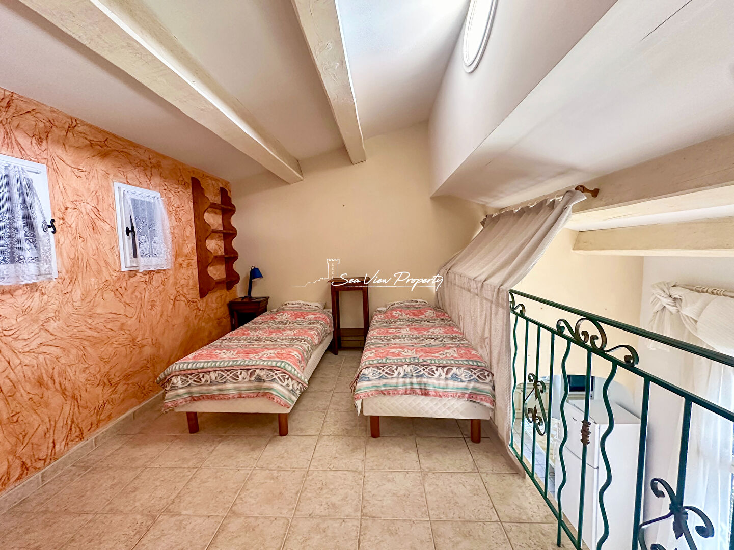 Photo VILLA 5 PIECES AVEC VUE MER SUR LE GOLFE DE SAINT TROPEZ, AUX ISSAMBRES image 6/6