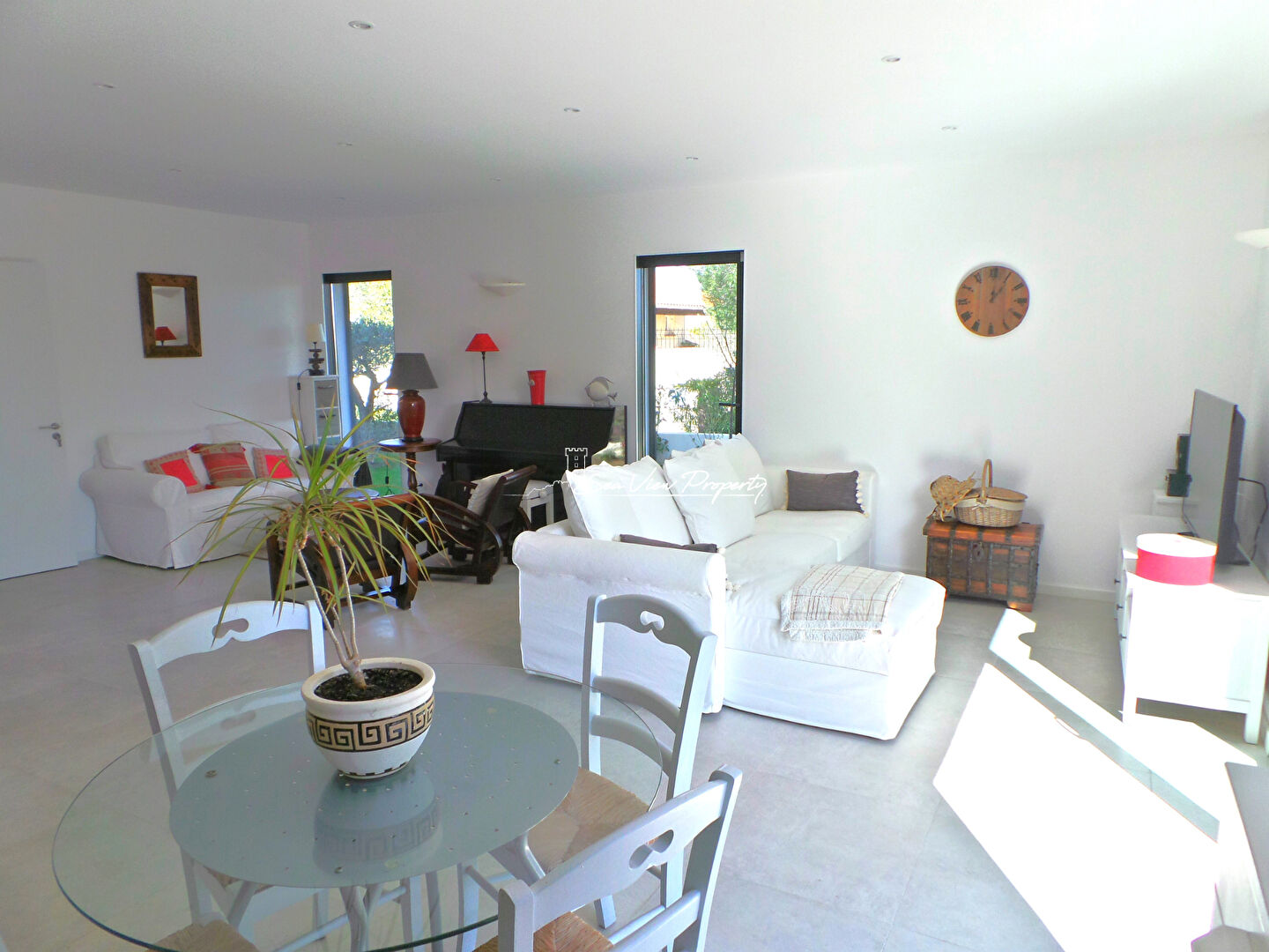 Photo APPARTEMENT 3 PIECES VUE MER AVEC 2 CHAMBRES, JARDIN ET GARAGE A PIEDS DES PLAGES DES ISSAMBRES image 4/6