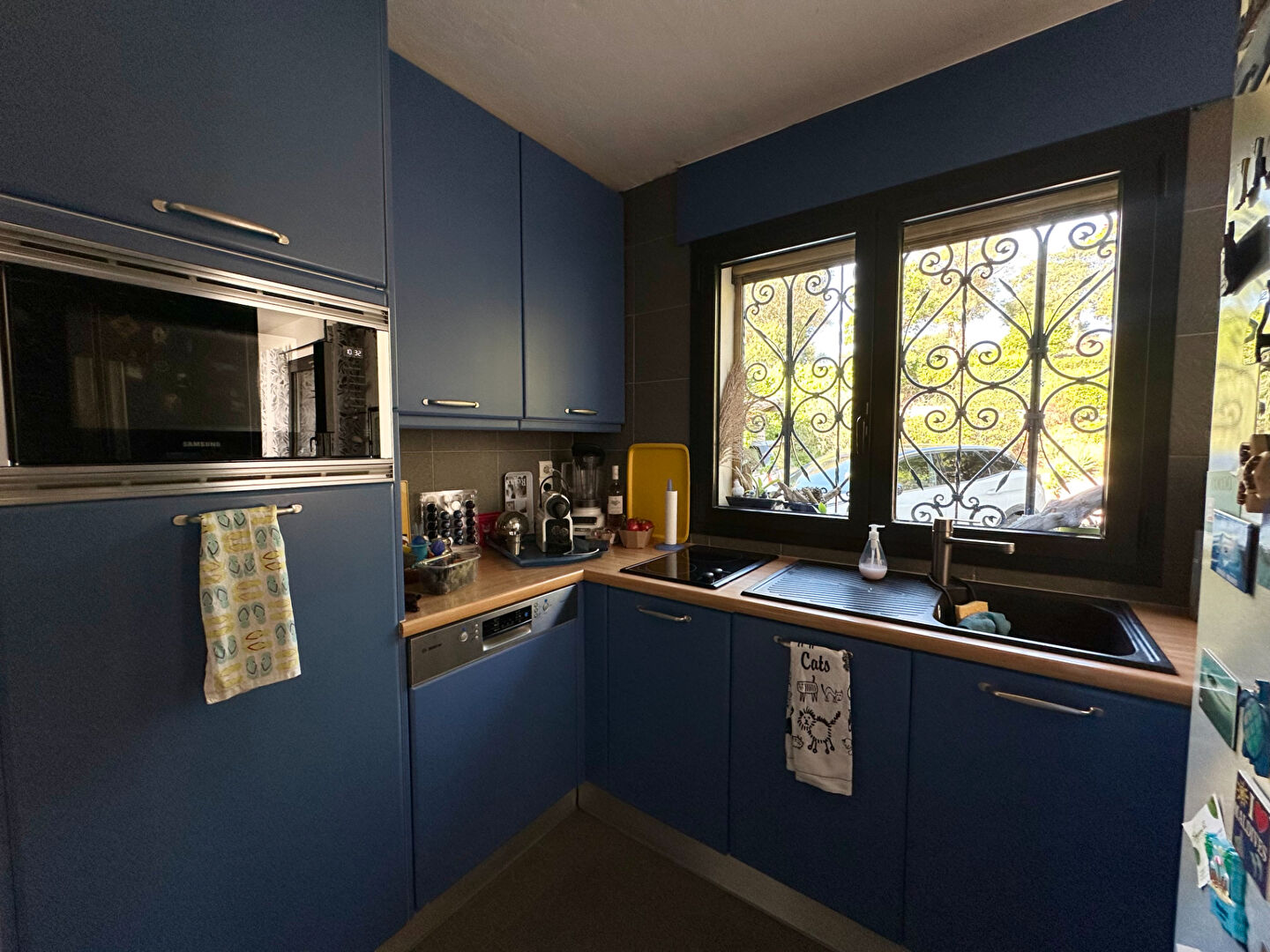 Photo VILLA DE 173M²  VUE MER 5 PIÈCES COMPRENANT 4 CHAMBRES AVEC PISCINE ET GARAGE  SITUÉE AUX ISSAMBRES image 6/6