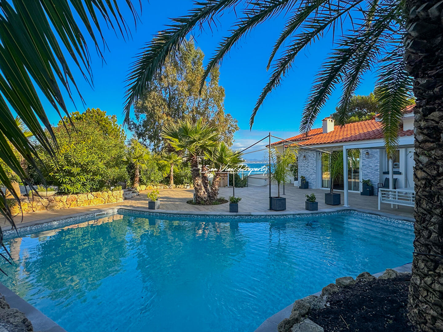 Photo VILLA DE 164M2 AVEC VUE MER 4 CHAMBRES GARAGE ET INDEPENDANCE, AUX ISSAMBRES image 2/6