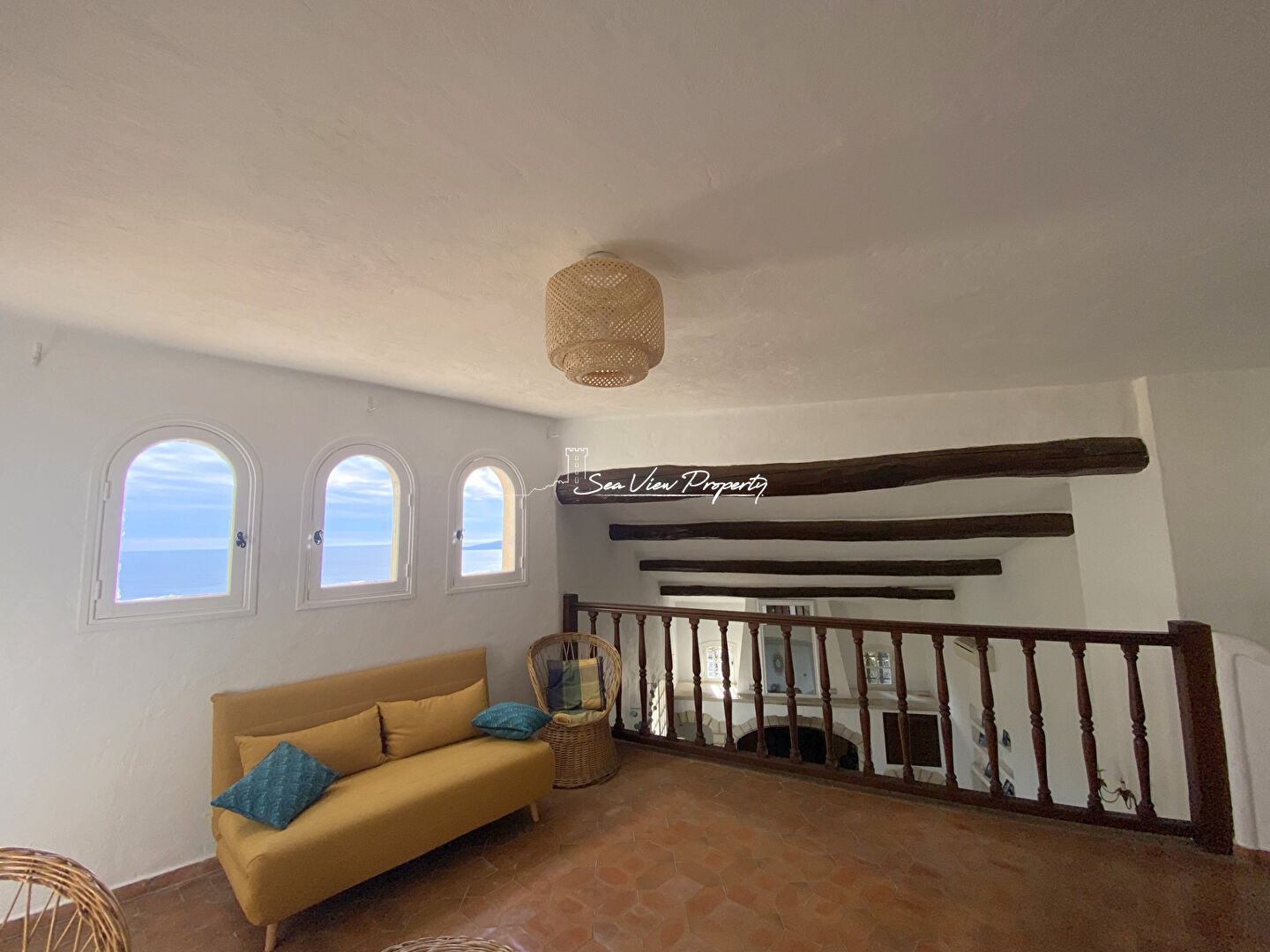 Photo VILLA VUE MER SUR LE GOLFE DE SAINT TROPEZ AVEC PISCINE GARAGE APPARTEMENT INDÉPENDANT, AUX ISSAMBRES image 5/6