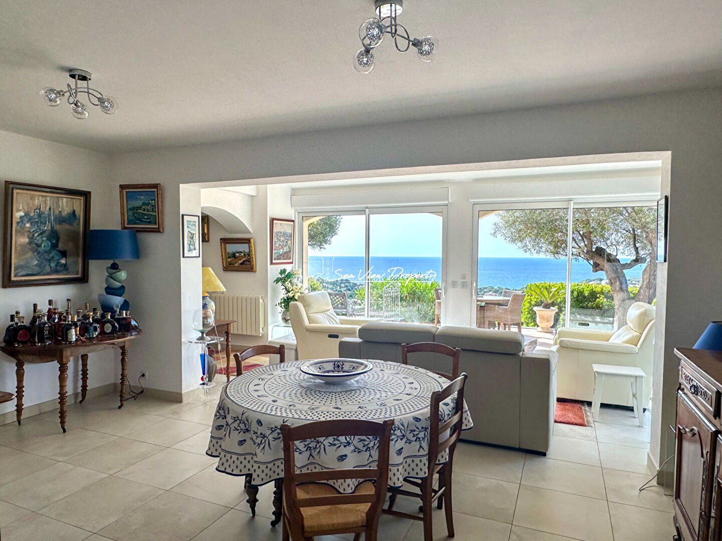 Photo VILLA A VENDRE 190M2 AVEC 5 CHAMBRES GARABLE DOUBLE ET PISCINE, AUX ISSAMBRES image 5/6