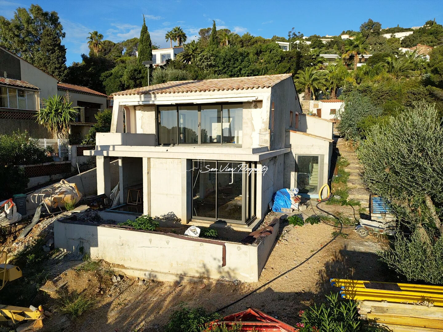 Photo A VENDRE VILLA NEUVE VUE MER 4 CHAMBRES PISCINE PARKING PLAGES A PIED LES ISSAMBRES image 3/6