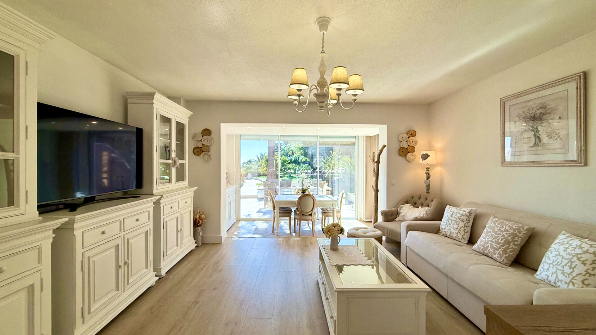 Photo VILLA A VENDRE DANS UNE RESIDENCE SECURISEE AVEC PISCINE, AUX ISSAMBRES image 4/6