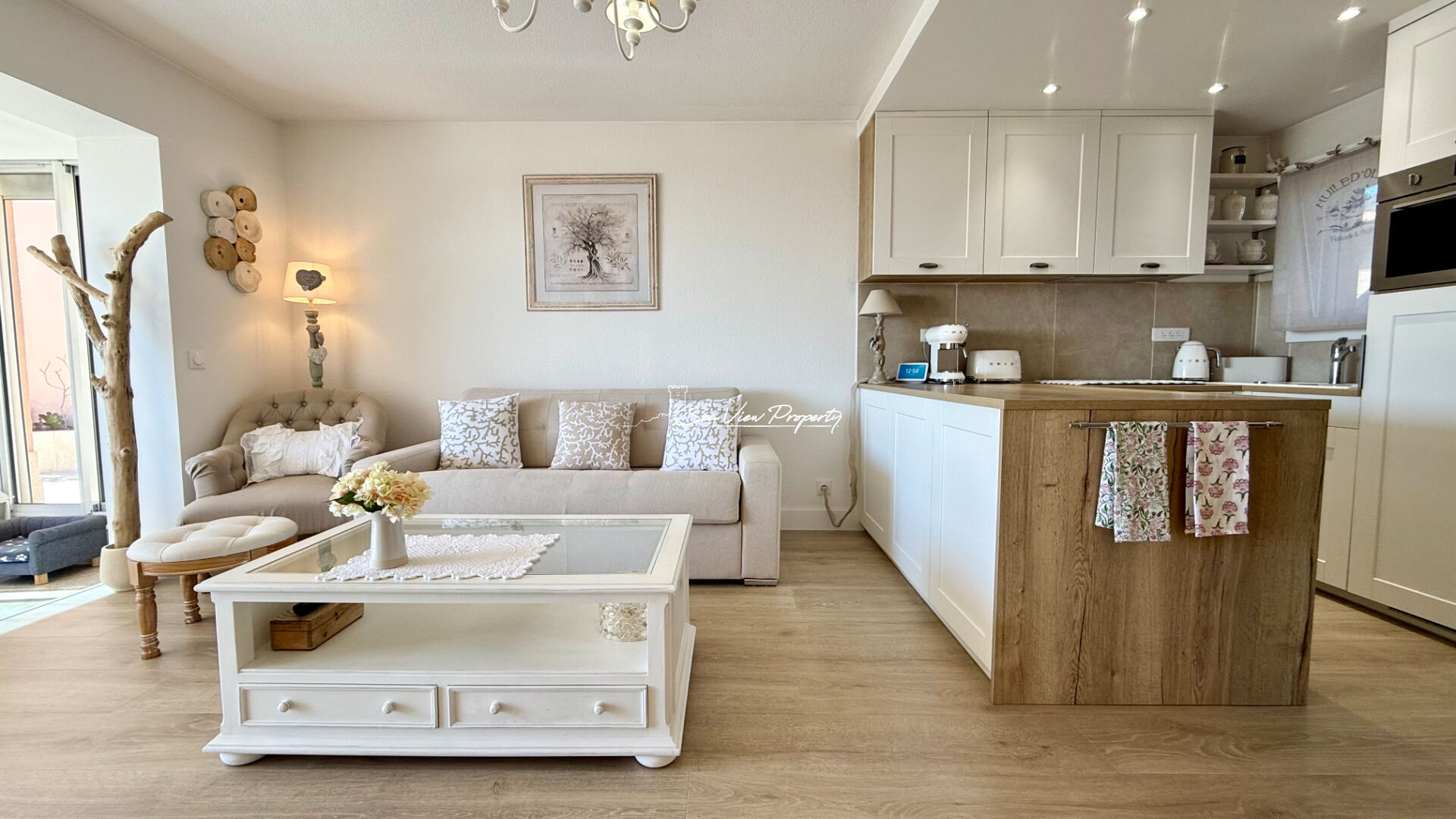 Photo VILLA A VENDRE DANS UNE RESIDENCE SECURISEE AVEC PISCINE, AUX ISSAMBRES image 6/6