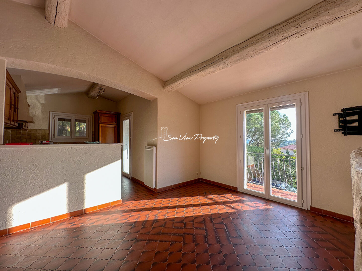 Photo Villa de 106m2 divisée en 2 appartements avec aperçu mer, située aux Issambres image 6/6