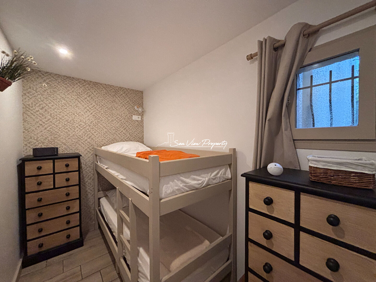 Photo A vendre appartement 2 pieces + cabine + parking prive residence avec piscine tennis aux Issambres image 4/6