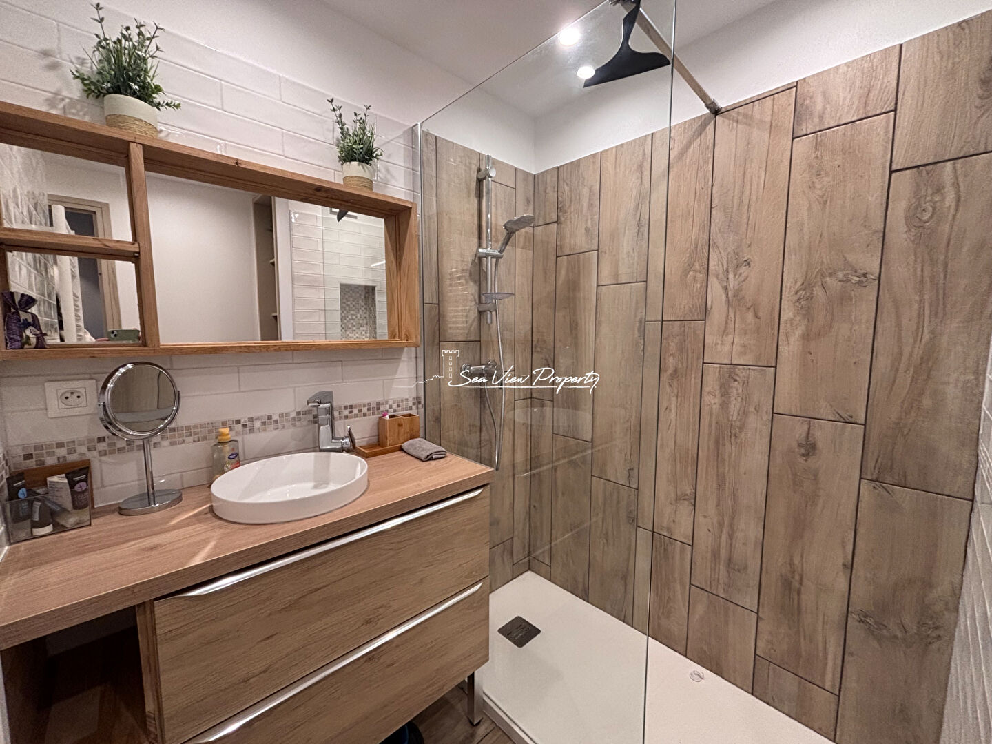 Photo A vendre appartement 2 pieces + cabine + parking prive residence avec piscine tennis aux Issambres image 6/6