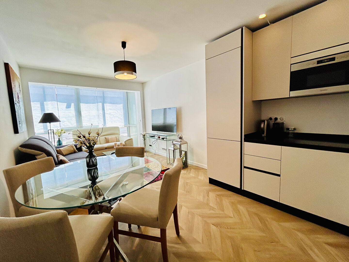 Photo ROQUEBRUNE T3 rénové centre ville Carnoles image 2/6