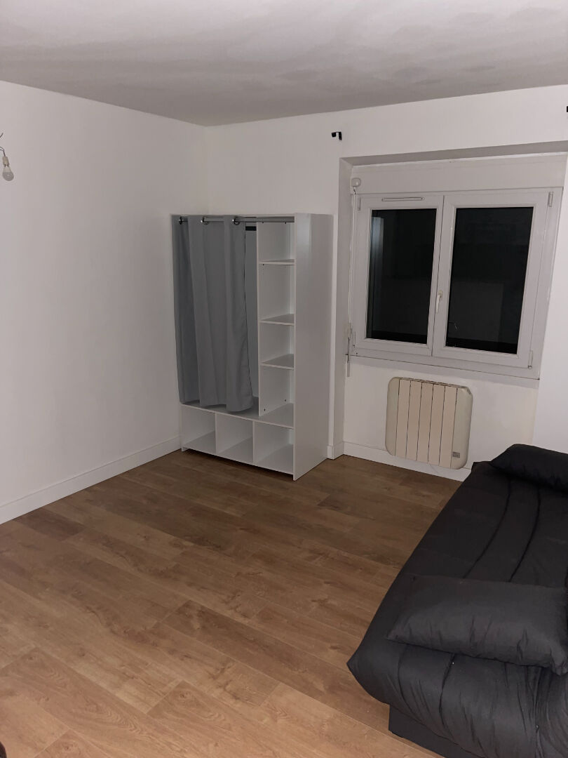 Photo BAGNOLS-SUR-CEZE Immeuble de rapport image 6/6