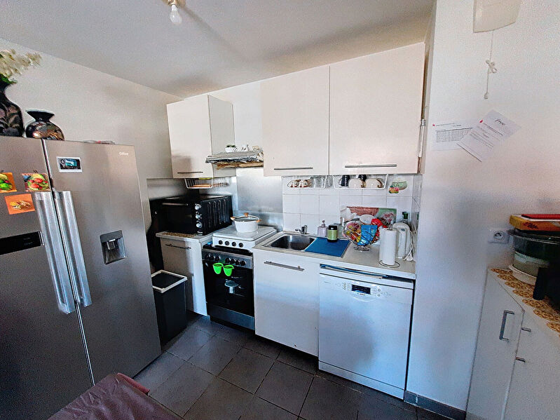 Photo Vends T3 avec double boxe  secteur CAPELETTE image 3/6