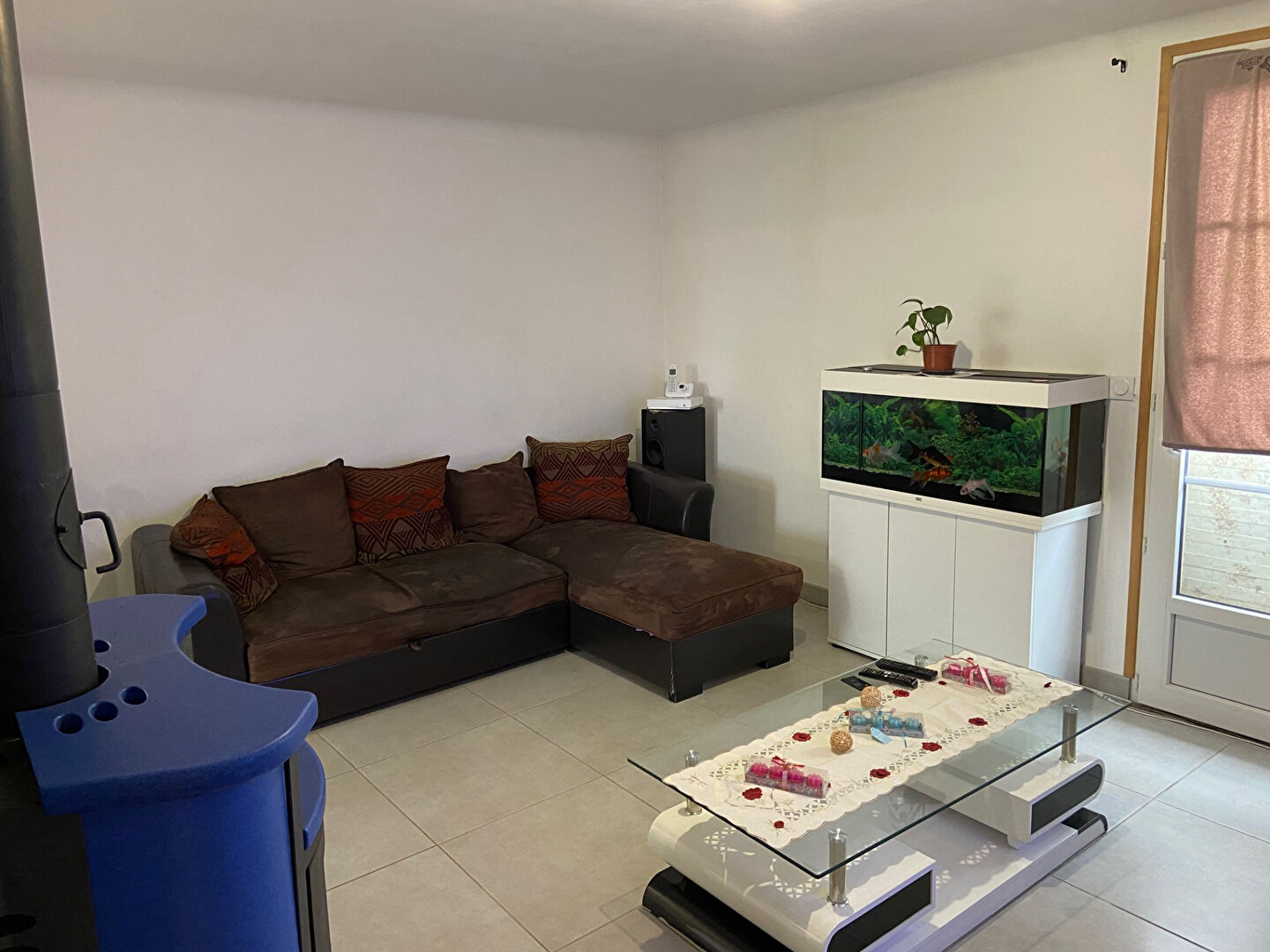 Photo Havre de paix à la lisière de la forêt plus d'un hectare de terrain image 5/6