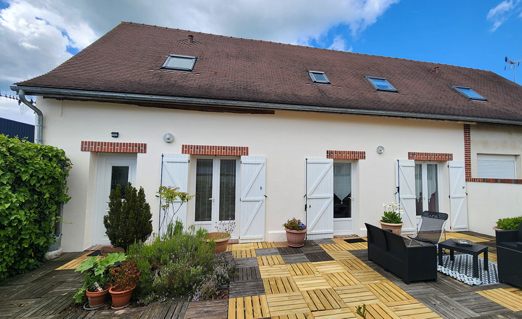 Agence immobilière de SIMON IMMOBILIER CHATEAUNEUF EN THYMERAIS