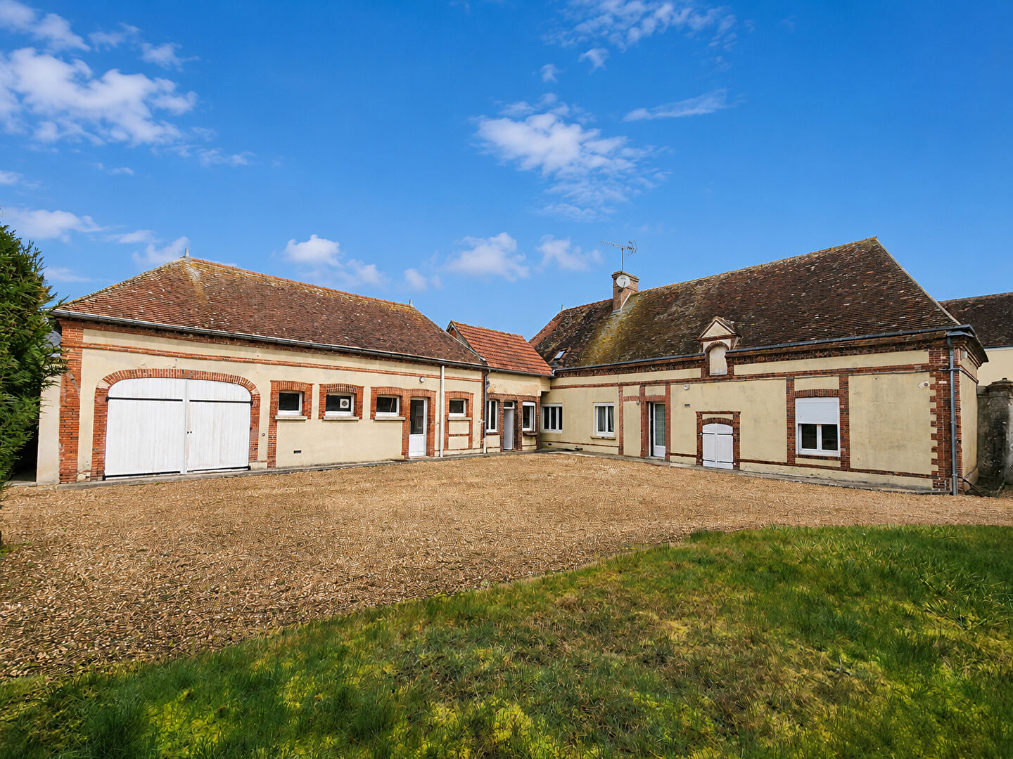 Agence immobilière de SIMON IMMOBILIER CHATEAUNEUF EN THYMERAIS