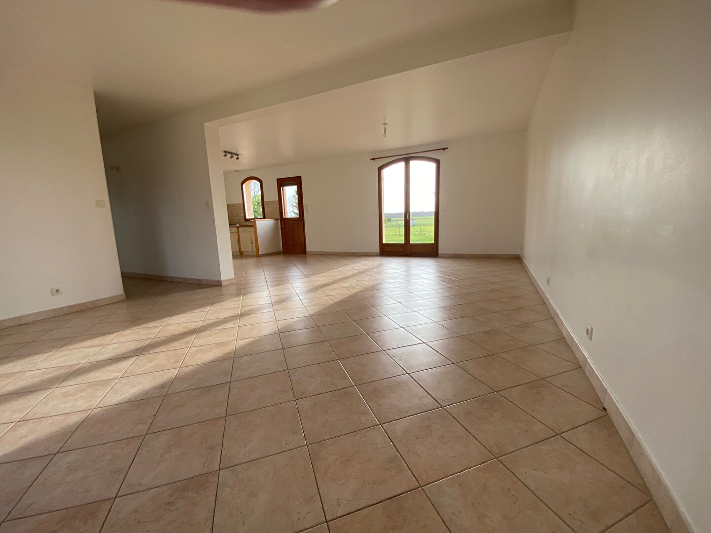 Photo TRES BELLE MAISON  DE CONTRUCTION TRADITIONNELLE image 4/6