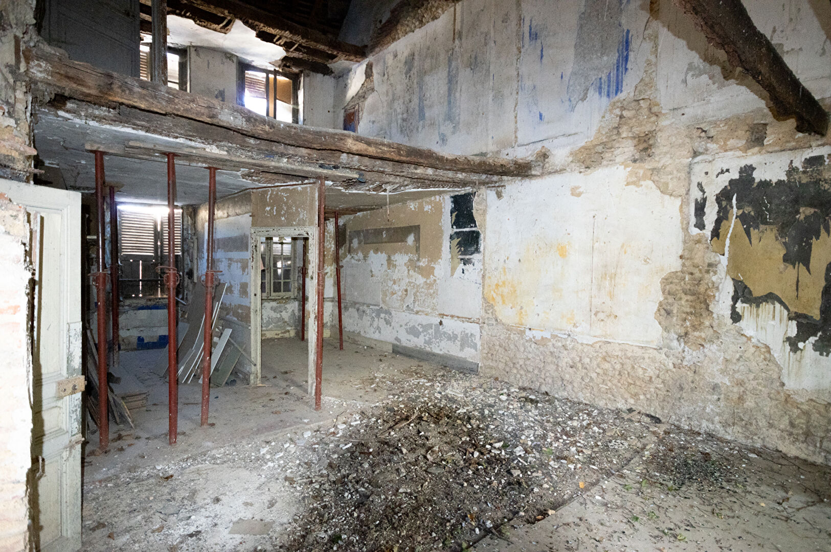 Photo Maison 10 pièce(s) 200 m2 image 4/6