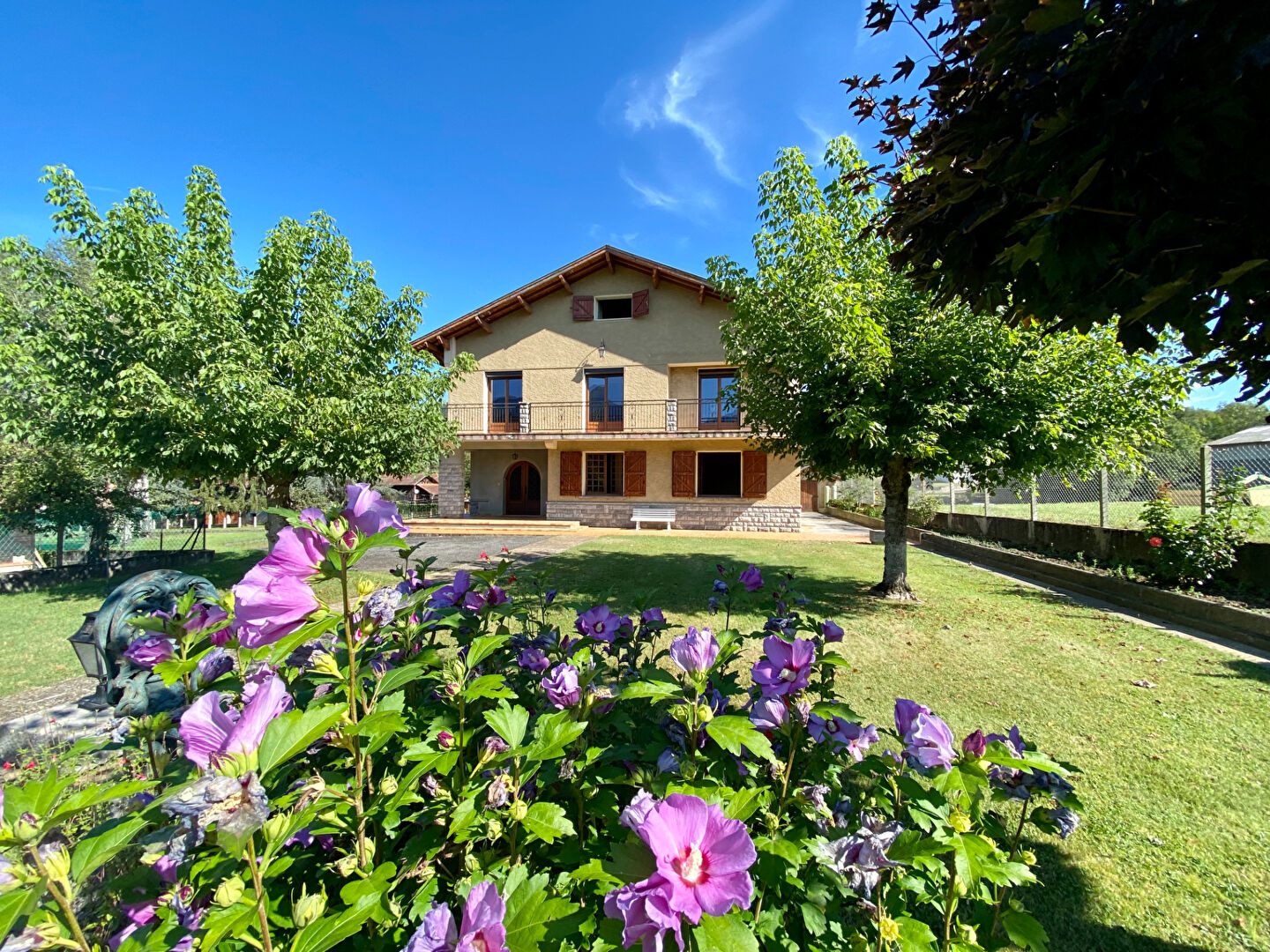 Photo Maison 14 pièces 278 m² image 2/6