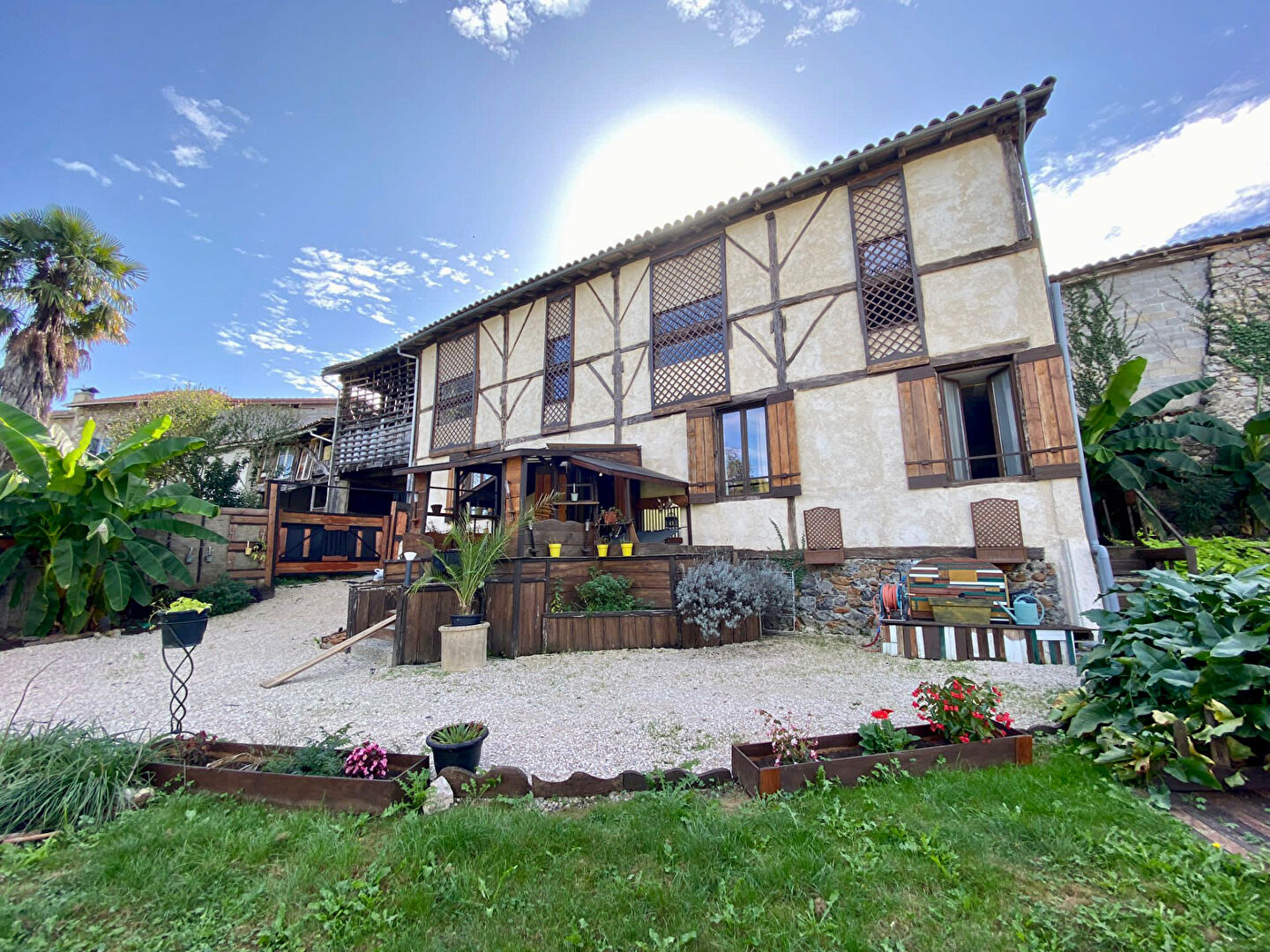 Photo Ancienne grange rénovée avec dépendance à Caumont image 1/6