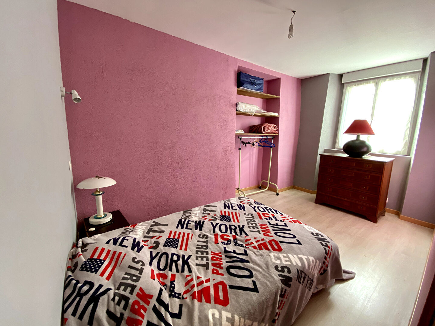 Photo Ensemble immobilier de deux appartements et une dépendance image 6/6