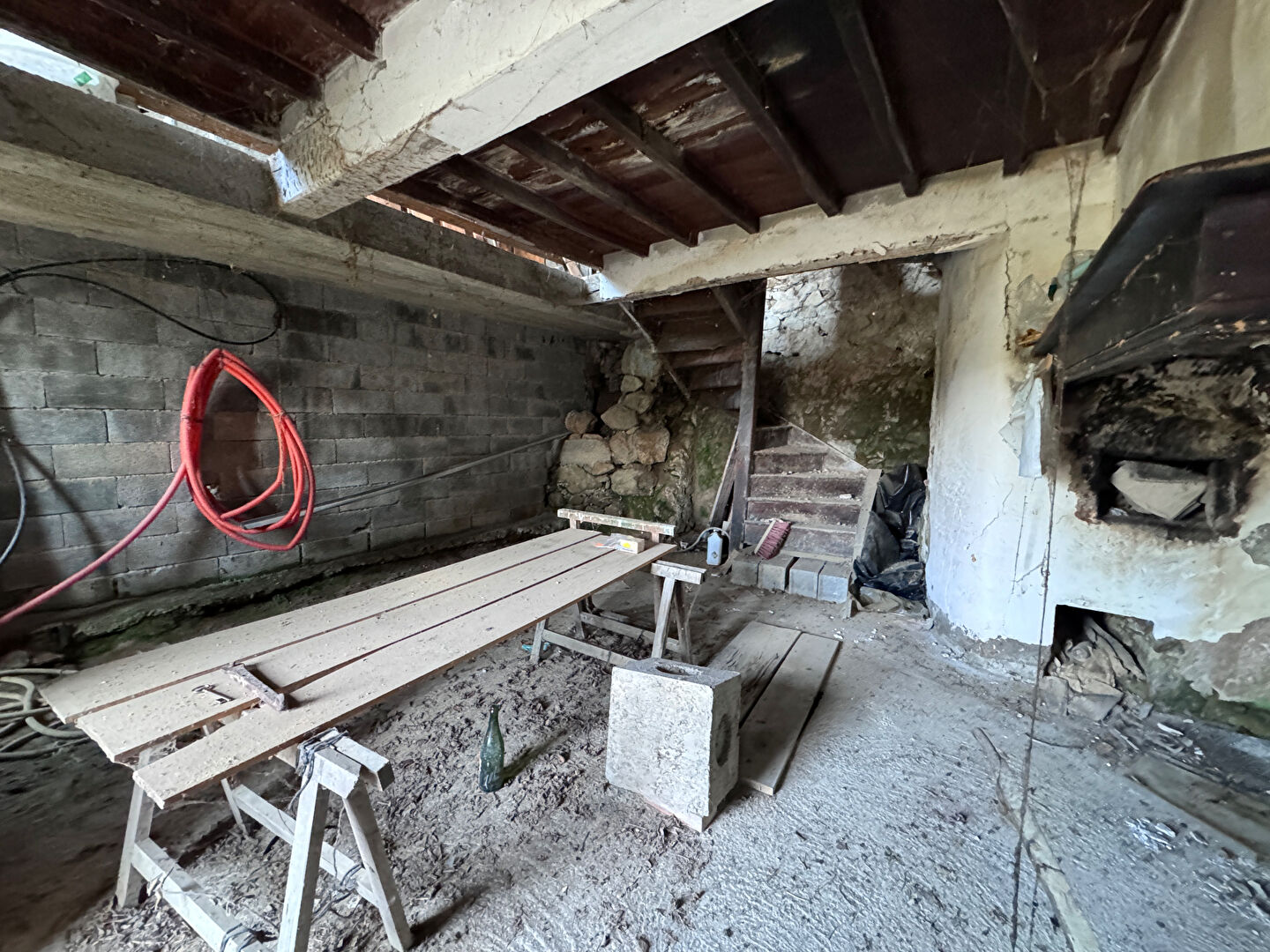 Photo Maison a rénover avec terrain à Soulan image 4/6