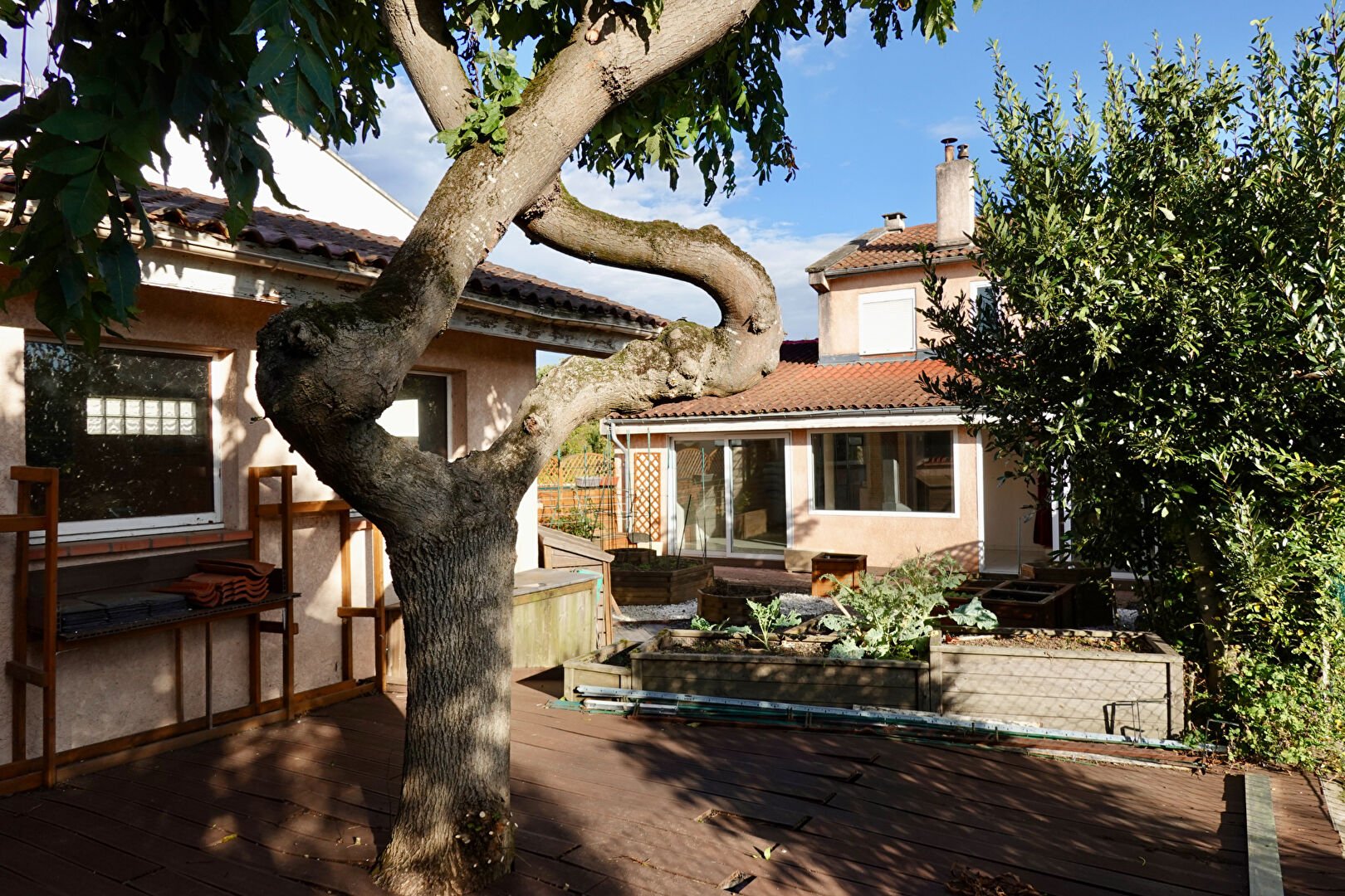 Photo BELLE MAISON DE 246 M2 AVEC DEPENDANCE - SAINT-JEAN image 2/6