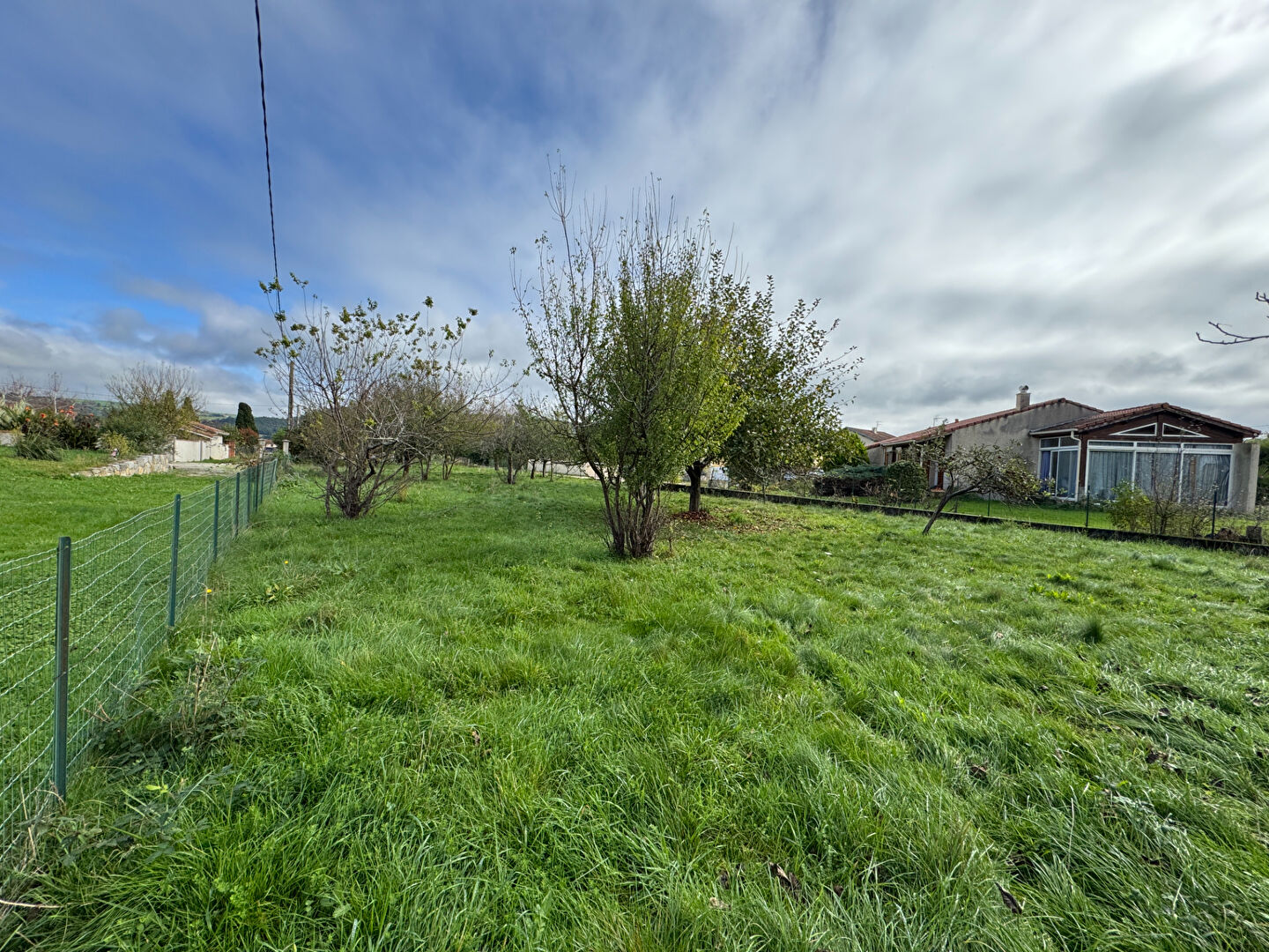 Photo Terrain constructible a Lorp-Sentaraille image 4/4