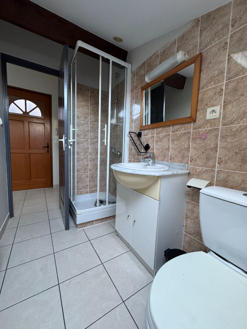 Photo Studio meublé en centre ville image 3/4