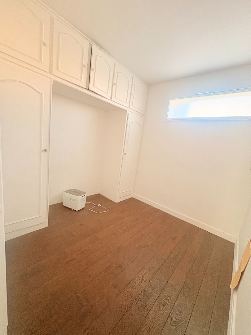 Photo Appartement Fontenay Sous Bois 4 pièce(s) 80.83 m2 image 2/6