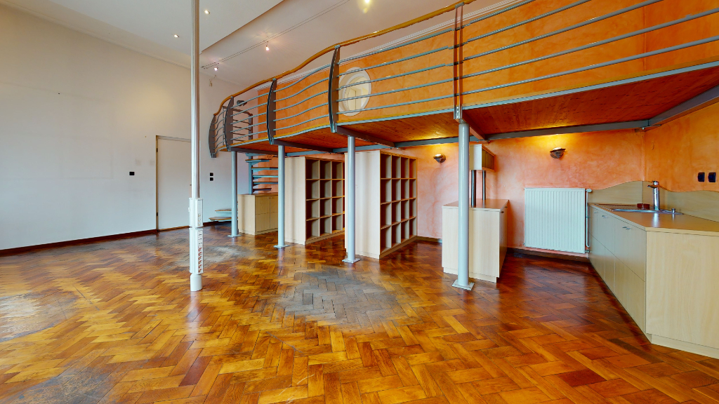 Photo UNIQUEMENT  POUR ACTIVITES BUREAUX  / SHOW ROOM  - À louer - locaux de 130 m² à Zillisheim - image 2/6