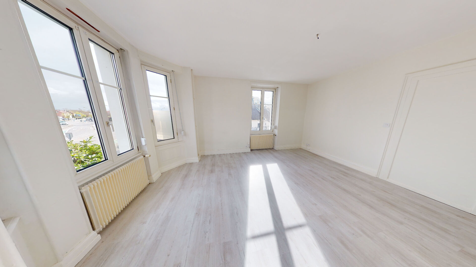 Photo À louer : Appartement 3 pièces à Pfastatt  en rdc avec jardin - Un véritable coup de coeur ! image 1/6