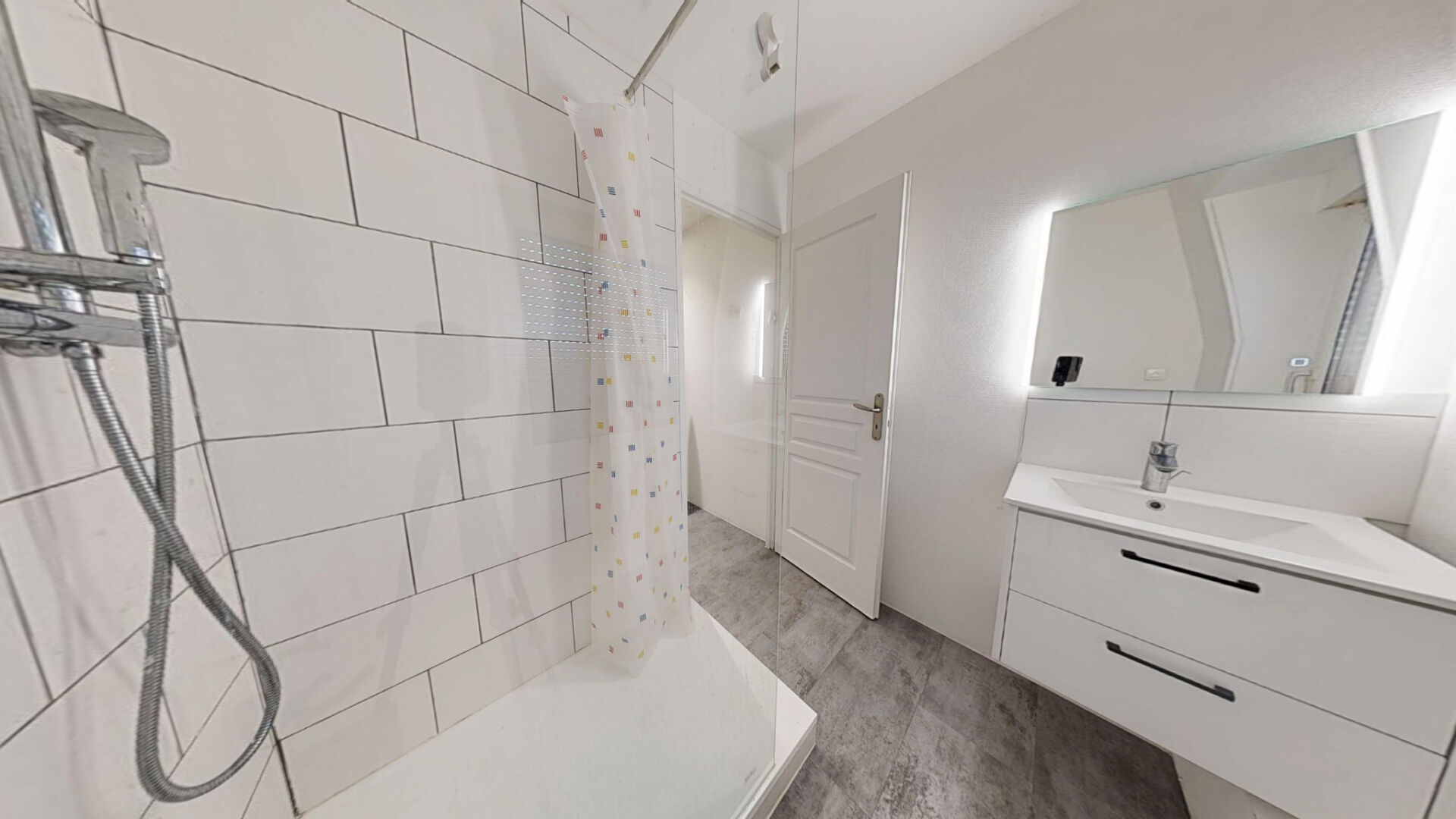 Photo Superbe appartement très lumineux de 2 pièces à louer à Mulhouse image 5/6