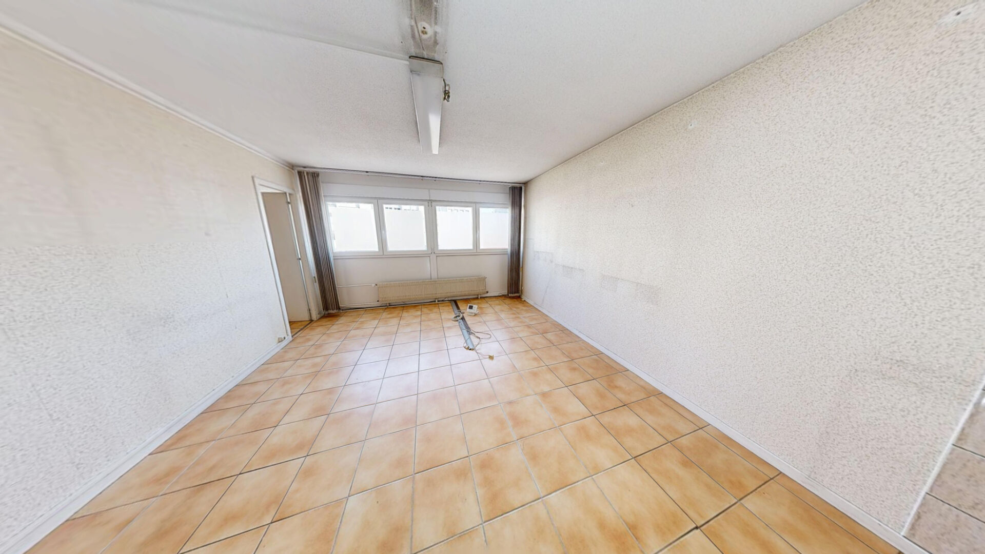 Photo À LOUER : Plateau professionnel à Mulhouse. Emplacement stratégique avec parking & prix attractif ! image 5/6