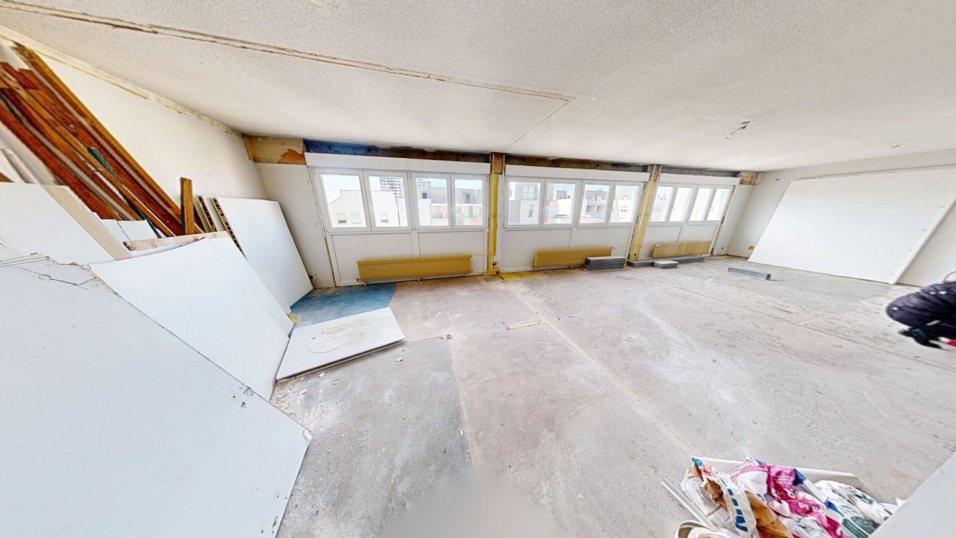 Photo À LOUER : Plateau professionnel à Mulhouse. Emplacement stratégique avec parking & prix attractif ! image 4/5