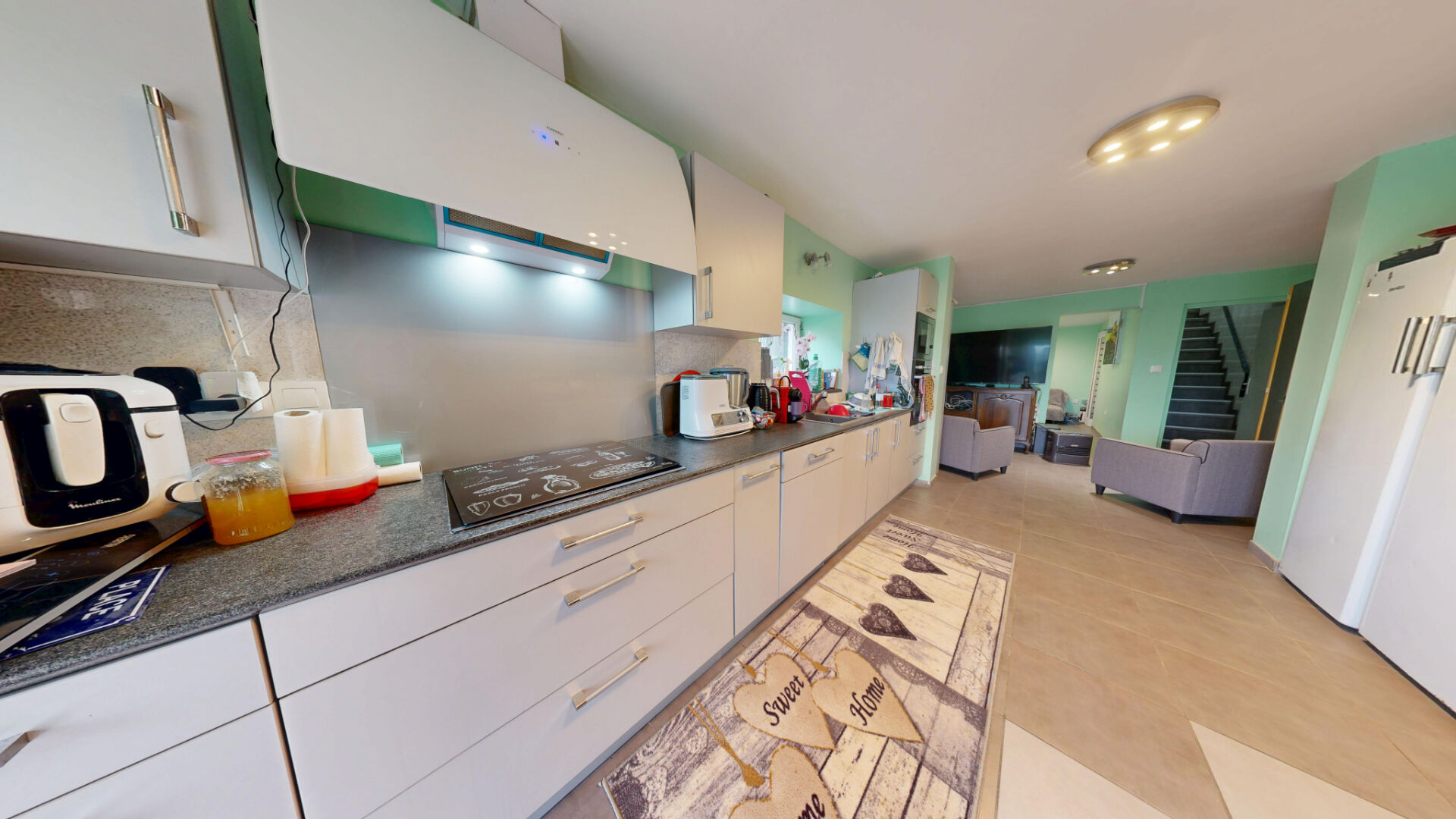 Photo À louer : Maison spacieuse de 4 pièces sur les hauteurs de Brunstatt Didenheim., avec  balcon, terrasse et jardin. image 5/6