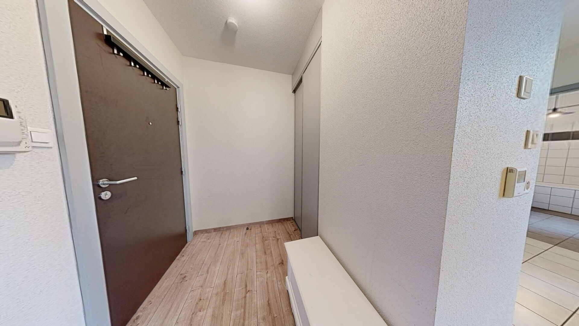 Photo EXCLUSIVITÉ ? Appartement meublé 28 m² ? Avenue de Colmar, côté cour (Mulhouse) image 5/5